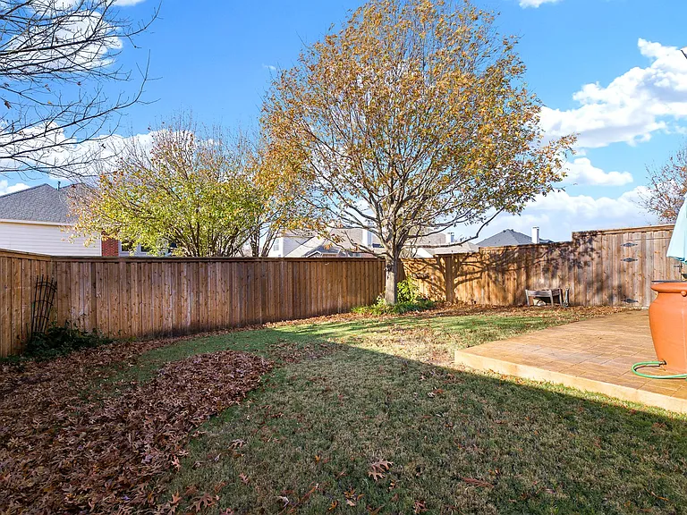 1917 Bridgewater Dr — Photo 34