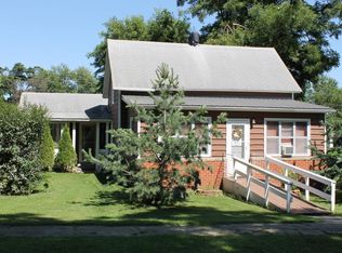 325 S Maple Ave, Maitland, MO 64466