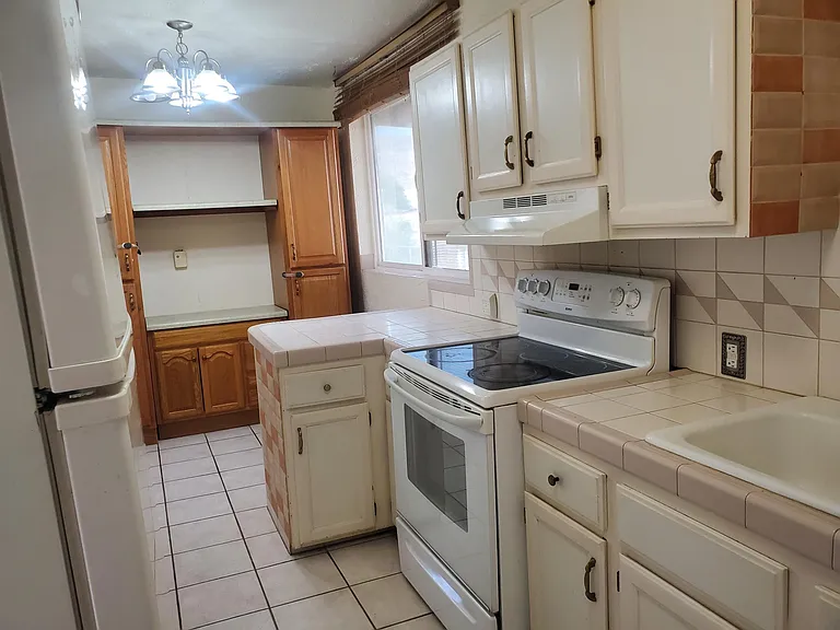 816 Topeka St #1 — Photo 9