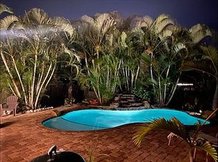 207 Pecan Ln, Nokomis, FL 34275