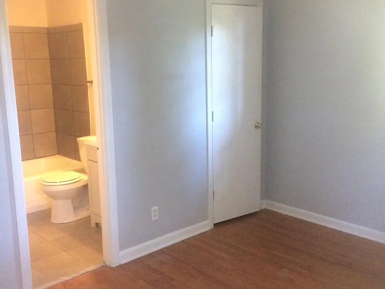1806 Cheltenham Ln — Photo 15