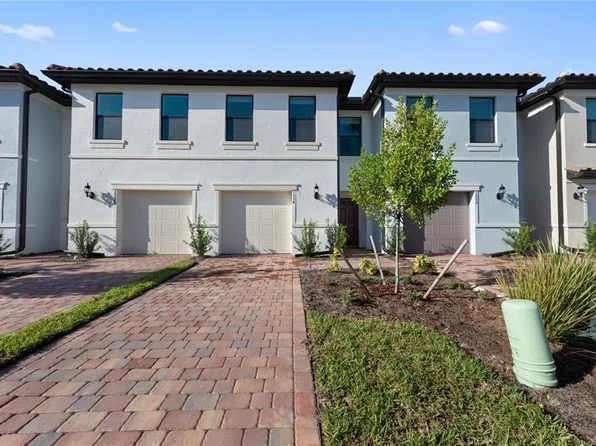 1554 Fells Cove LN, CAPE CORAL, FL 33909