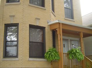 2523 W Winona St, Chicago, IL 60625