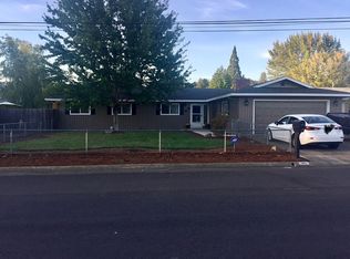 1690 NW Vale Ct, Roseburg, OR 97471