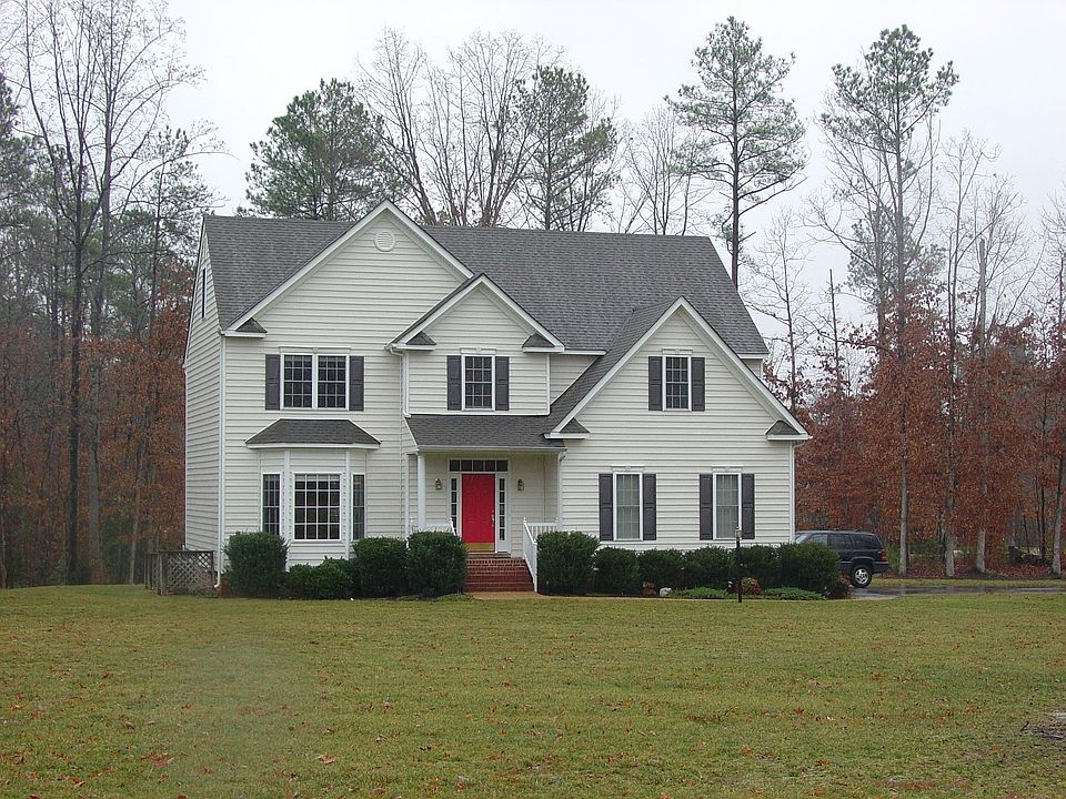Enjoy this large acre plus corner lot on a culdesac!!!