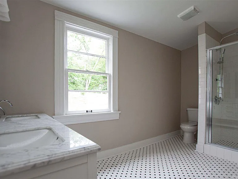 1510 Park Ln — Photo 17