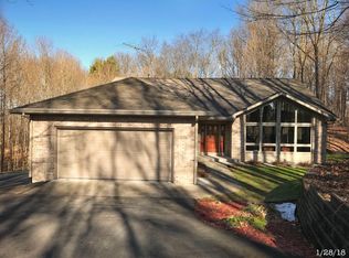 22180 64th Ave, Mattawan, MI 49071