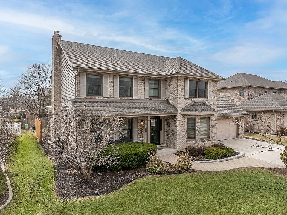 1st image of 20W505 Elizabeth Dr