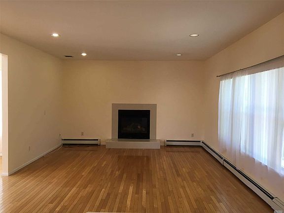 4th image of 47 Justin Cir