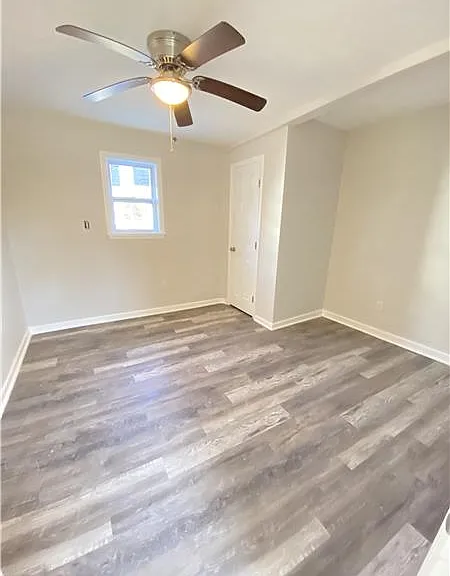 1611 E Henry St #1/2-A — Photo 10