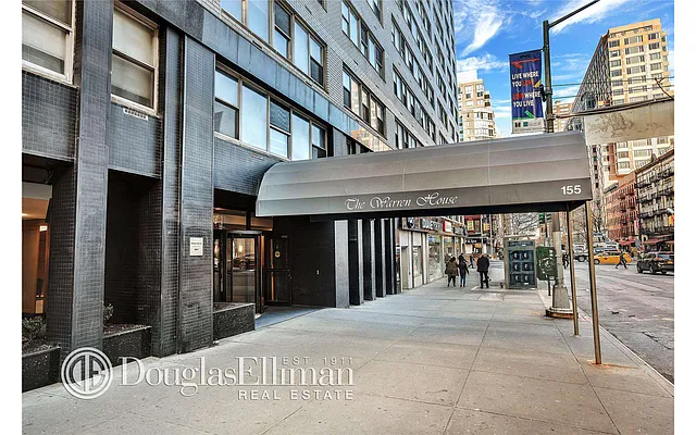 Sold by Douglas Elliman | media 10