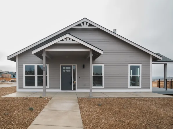 1001 SE Greenleaf Ln #141, Madras, OR 97741