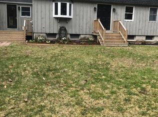 158 Pownal Rd, Freeport, ME 04032