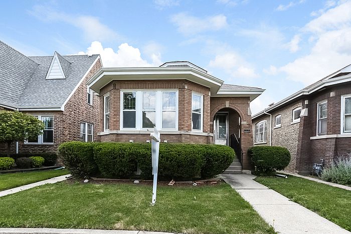 1st image of 2828 N 73rd Ave