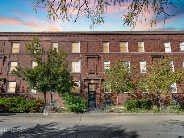 3404 W Congress Pkwy Unit 3, Chicago, IL 60624