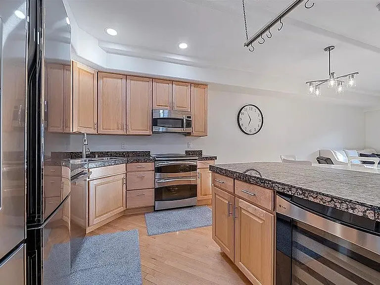 180 Cook St #207 — Photo 6