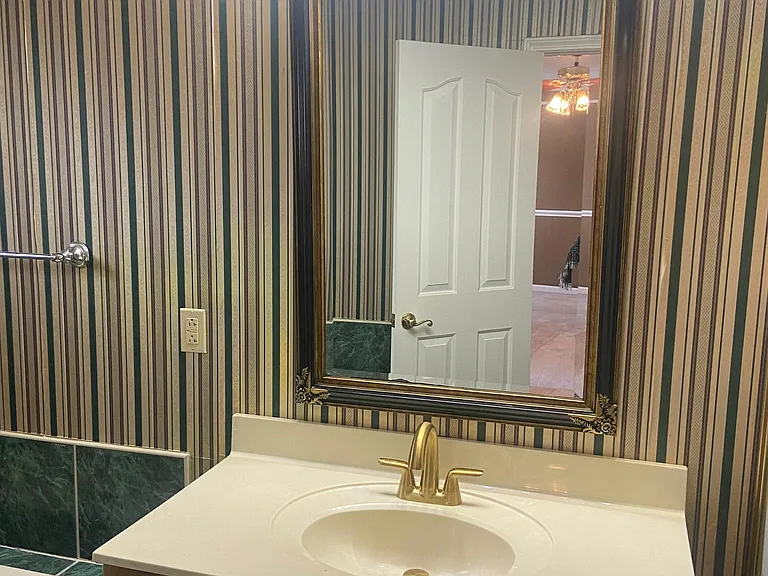 47 Dyer Creek Ln — Photo 10