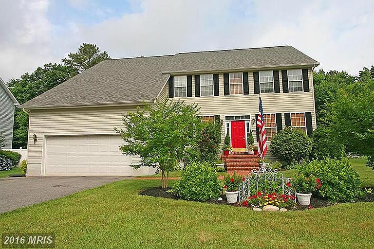 1st image of 404 Loblolly Way