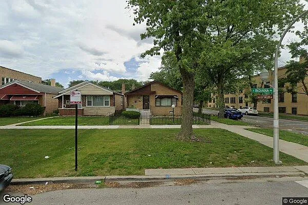 7759 S Indiana Ave photo 1