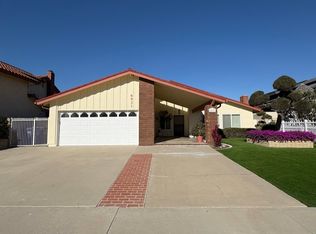 6821 Gas Light Dr, Huntington Beach, CA 92647