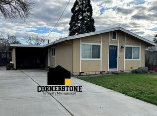 2112 E McAndrews Rd, Medford, OR 97504