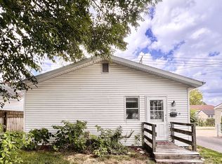 2528 Milburn Blvd, Mishawaka, IN 46544