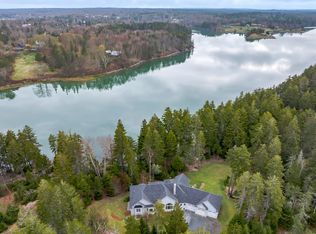 24 Coves End Dr, Deer isle, ME 04627