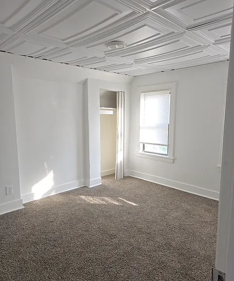 310 Reifert St — Photo 9