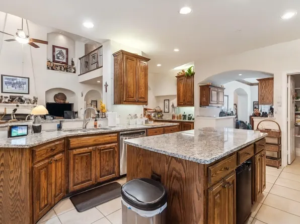 4105 Claridge Ter, Garland, TX 75043