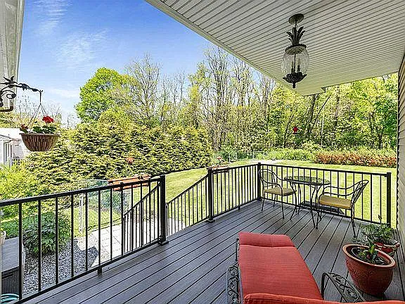 16 Mahar Dr — Photo 6