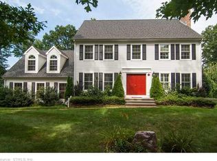 6 Huntington Dr, East Haddam, CT 06423