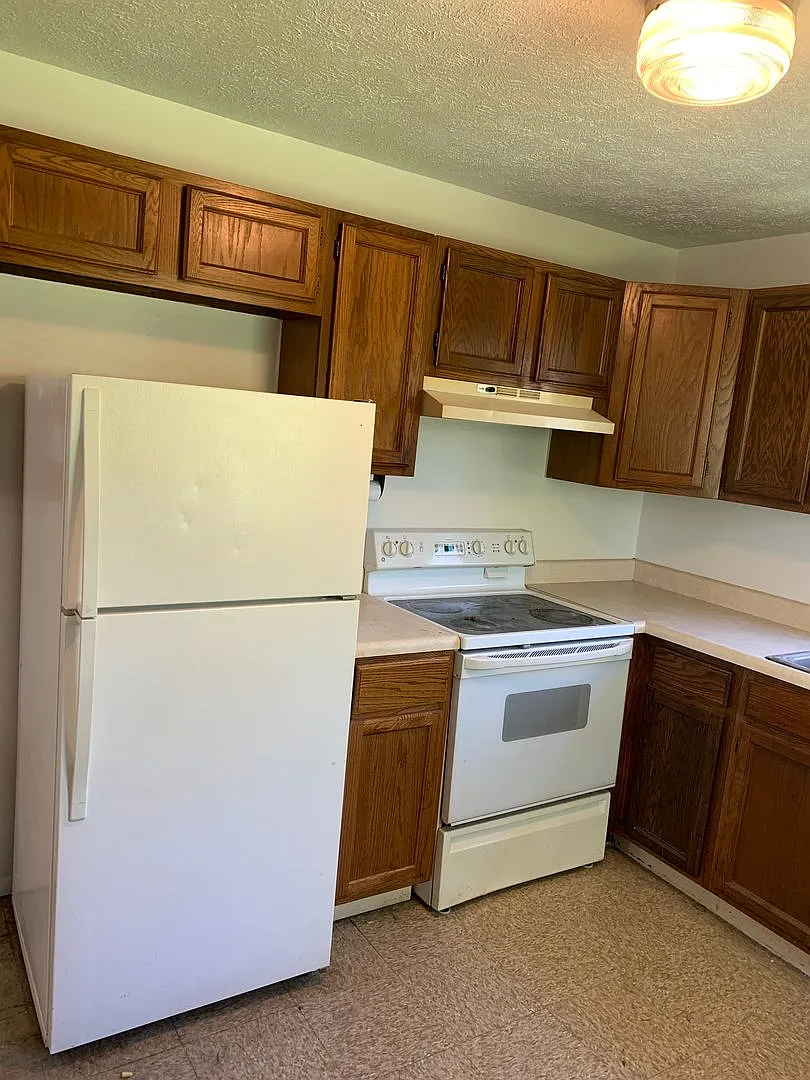 Building Photo - 3605 W Woodyard Rd
