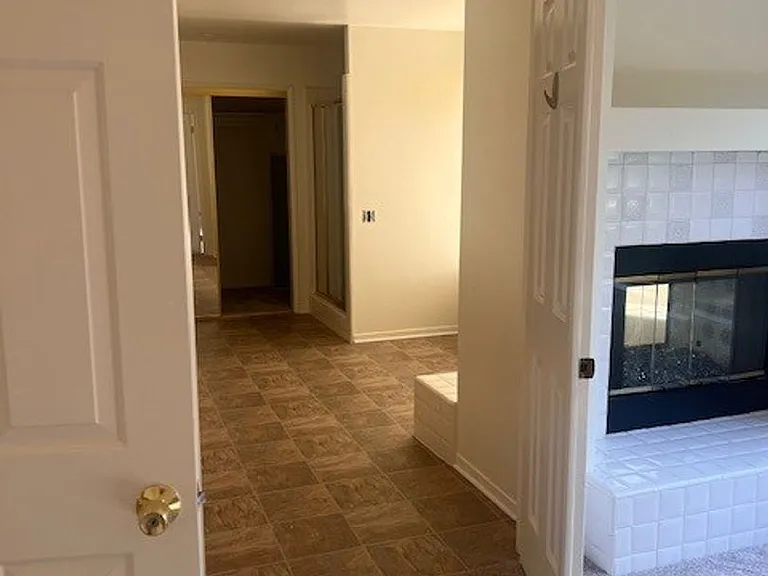 1465 Aarhus Dr — Photo 31