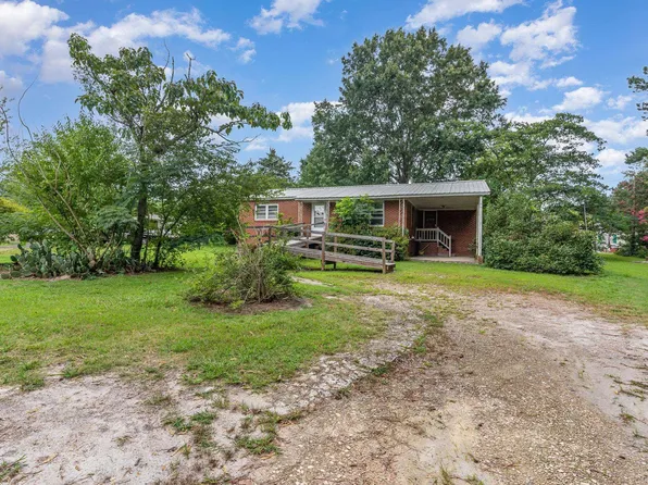 3094 State Highway 98 W, Youngsville, NC 27596