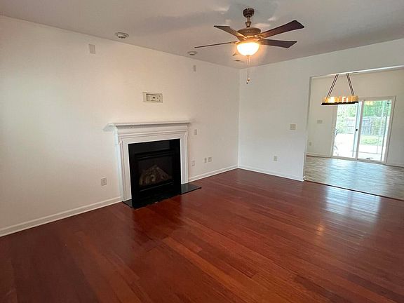 4th image of 608 Cheltenham Dr