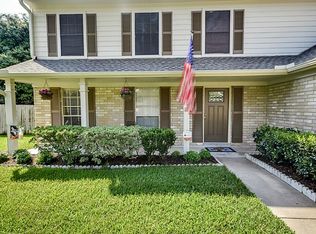 16003 Maple Acres Ct, Houston, TX 77095