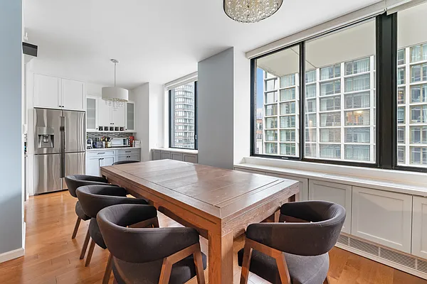 Rented by Douglas Elliman | media 17