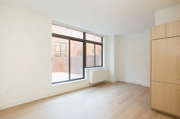 Rented by MNS | media 24