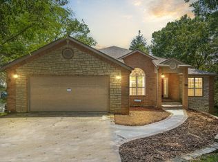 180 Garner Dr, Branson, MO 65616