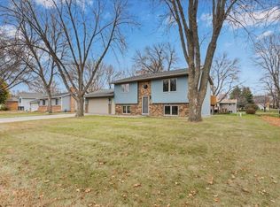 317 23rd St SE, Willmar, MN 56201