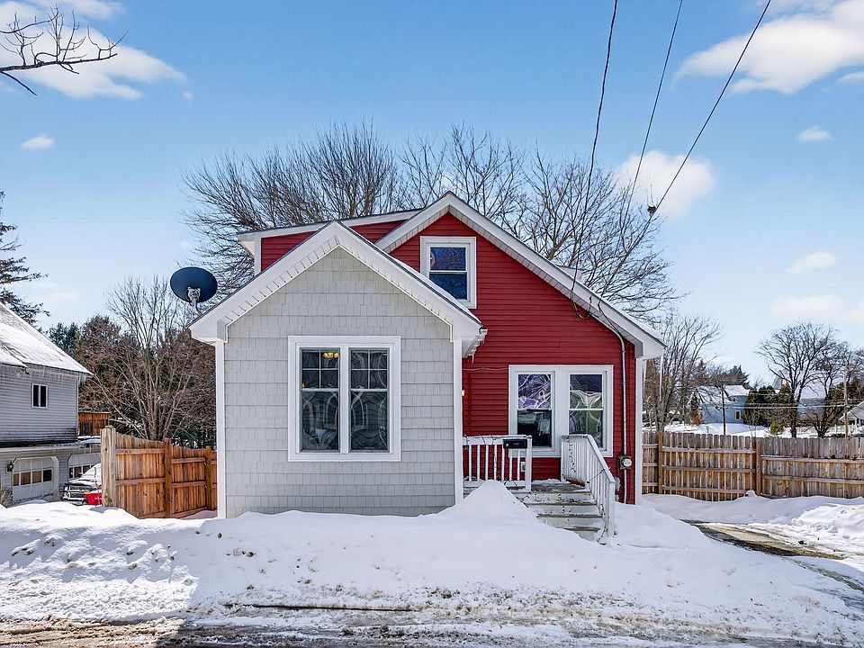 1st image of 3 Fairlawn Avenue