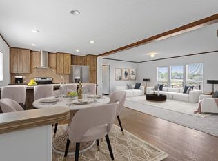 6250 Benson Hardee Rd, Benson, NC 27504