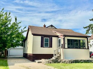 240 Rose Ave, Fond Du Lac, WI 54935
