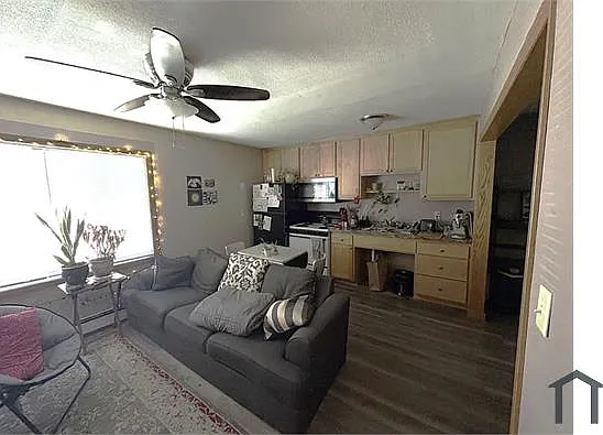 2 bed, $1,450 — Photo 2