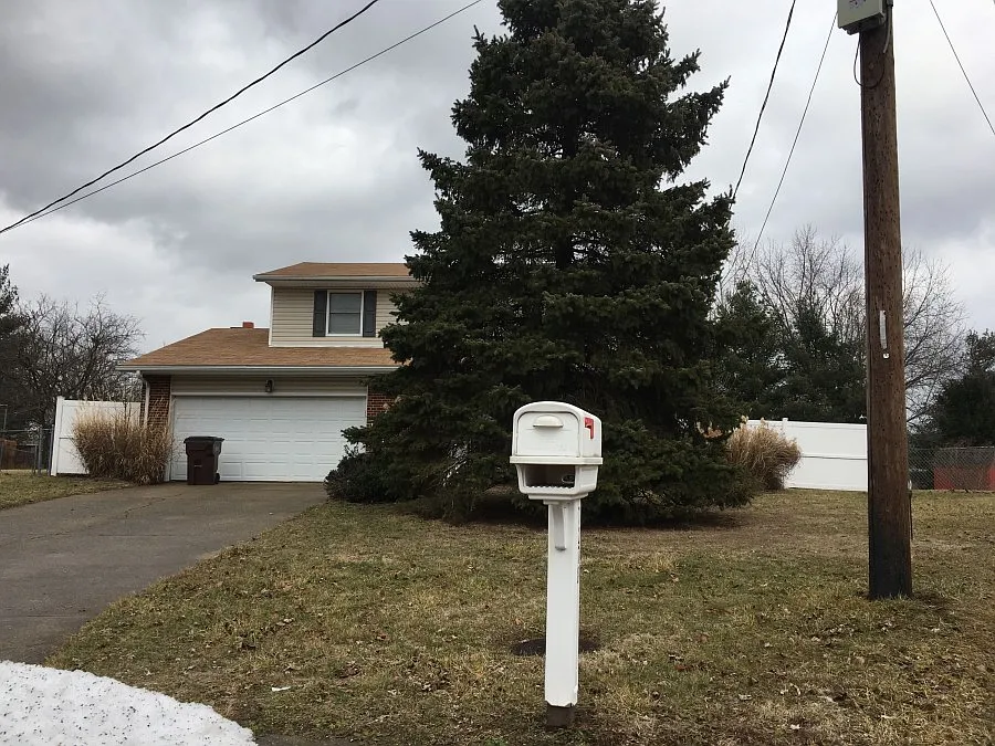 7278 Beth Ct photo 1