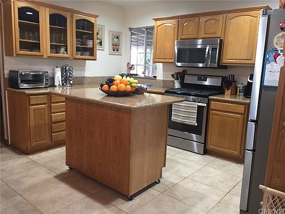 5th image of 9203 Rosecrans Ave