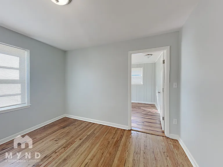 108 Rose Dr — Photo 6