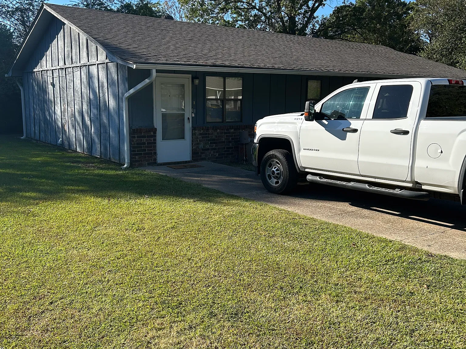 2 bed, 725 sqft, $800 — Photo 1