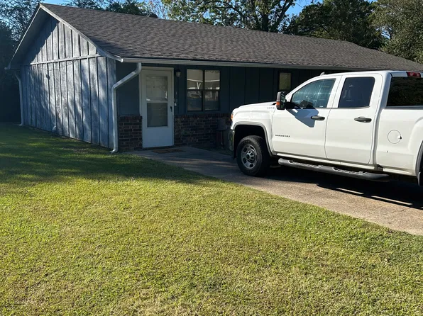 42 Spence Dr APT B, Cabot, AR 72023