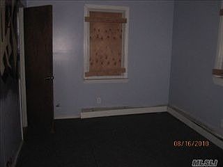 3rd image of 41 Shirley Ln